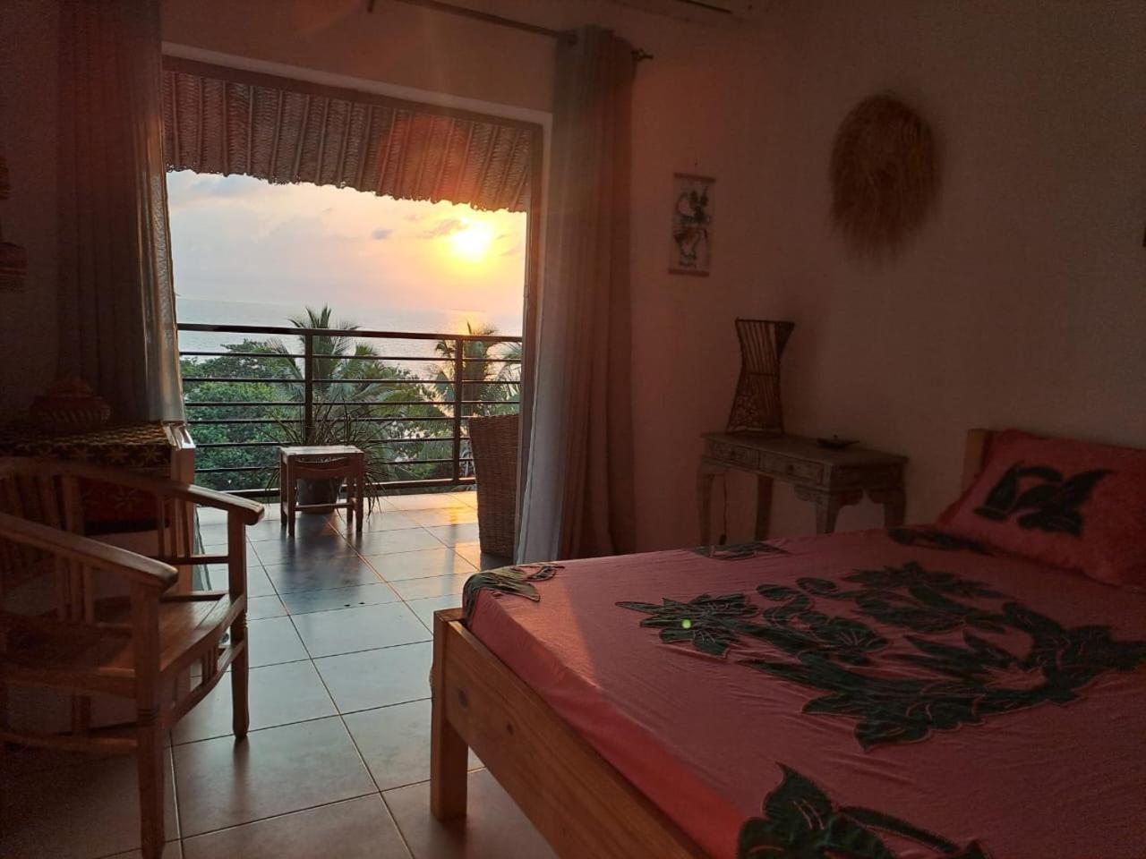 Le Chissioua Otel Sada Dış mekan fotoğraf